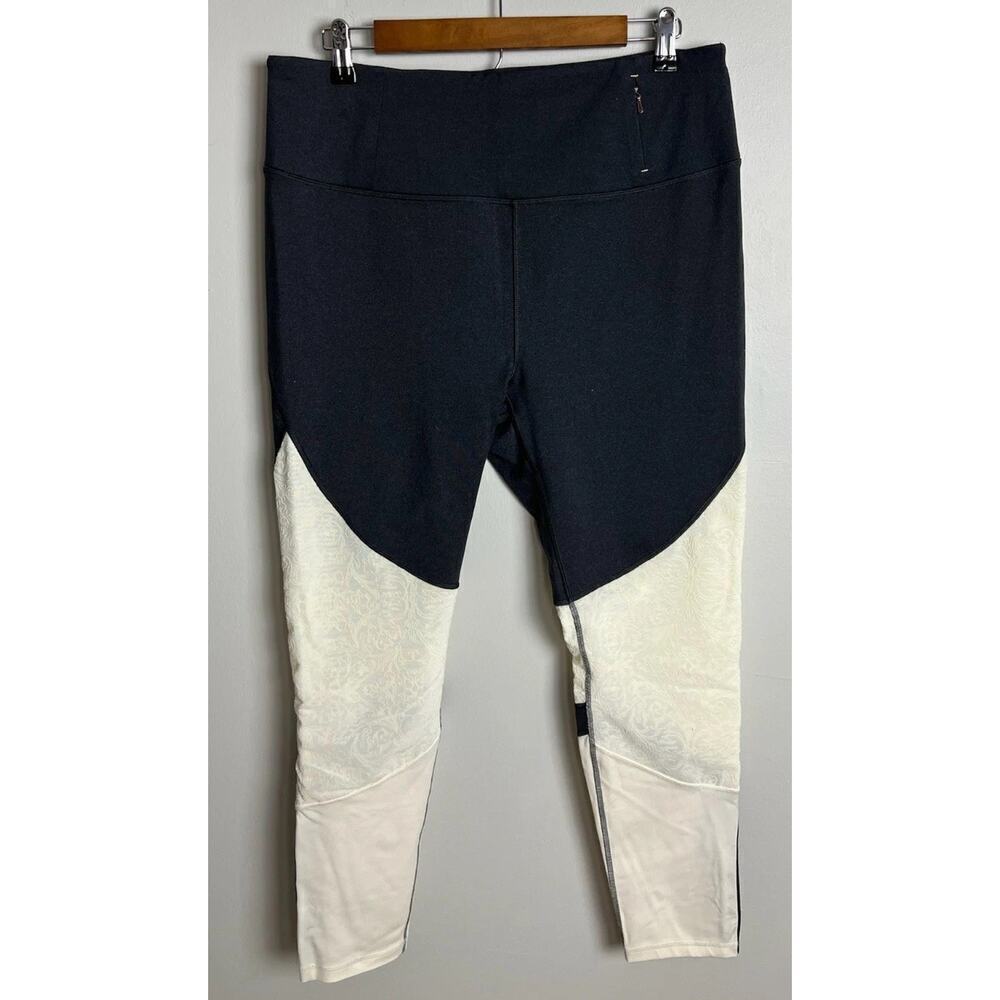 Calia by Carrie Underwood Limited Edition Leggings Cream Lace Size XL Women’s